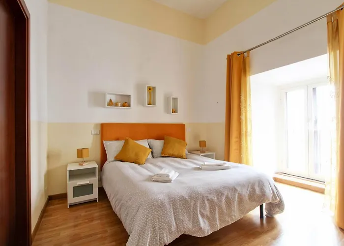 Apartment House *